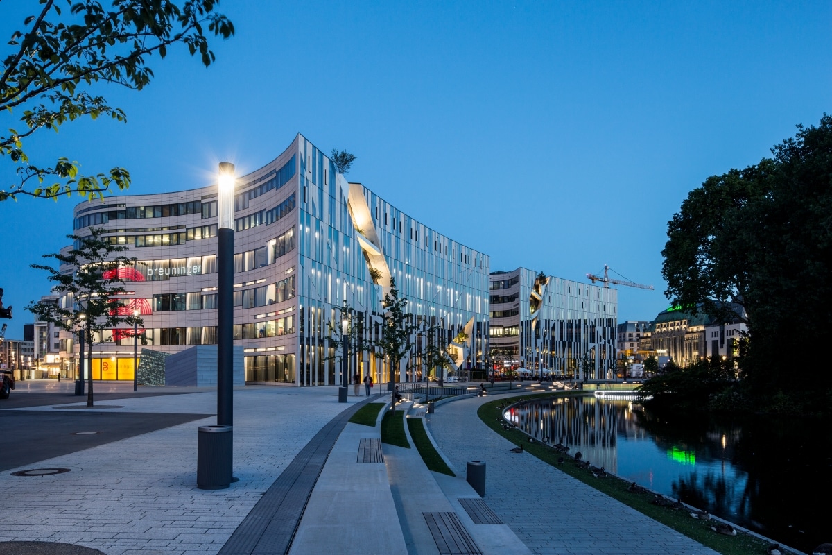Köbogen — Düsseldorf, Germany: koebogen