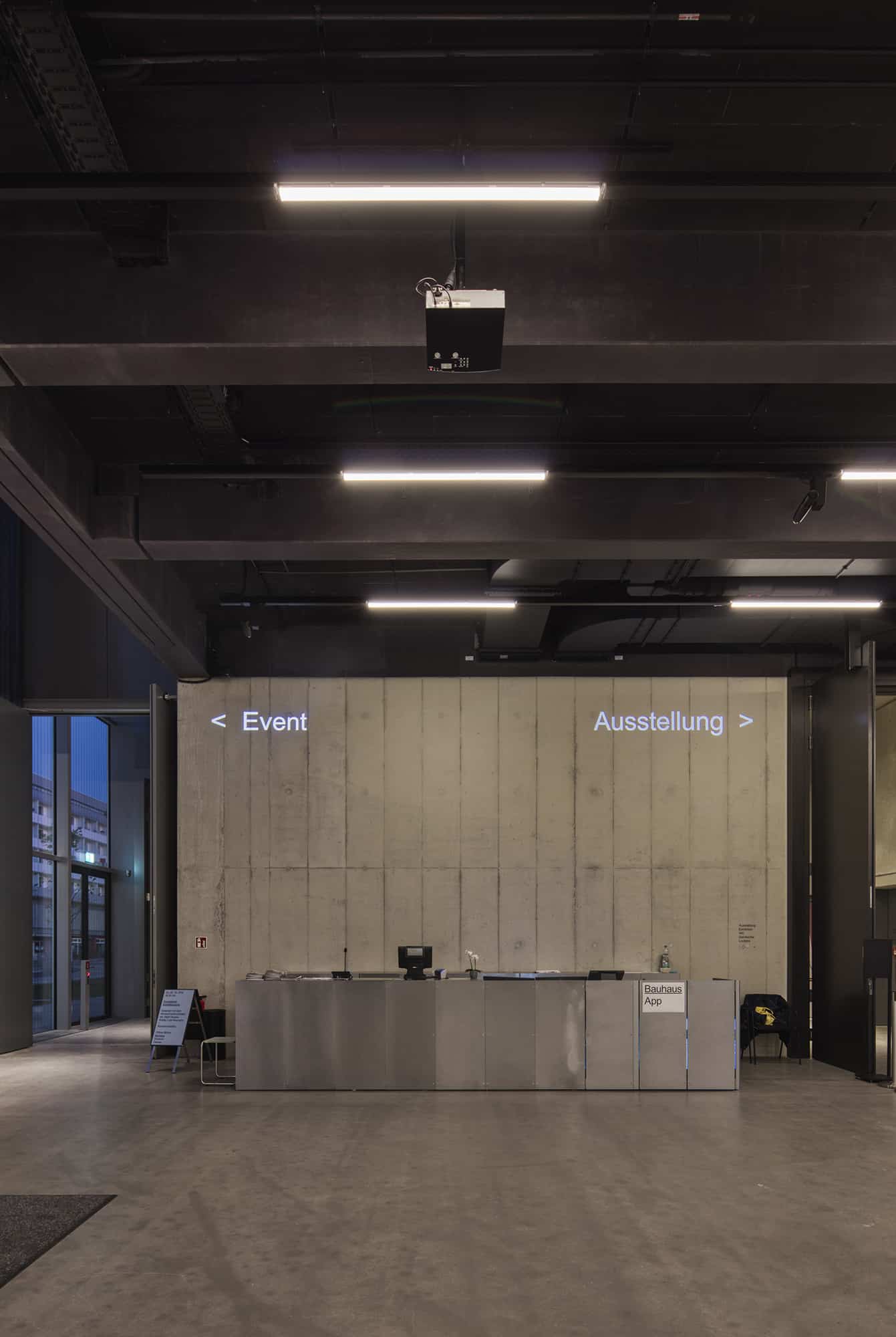 Bauhaus Museum Dessau — Dessau, Deutschland: Lichtplanung, Ansicht 4 von 5, von Lichtvision