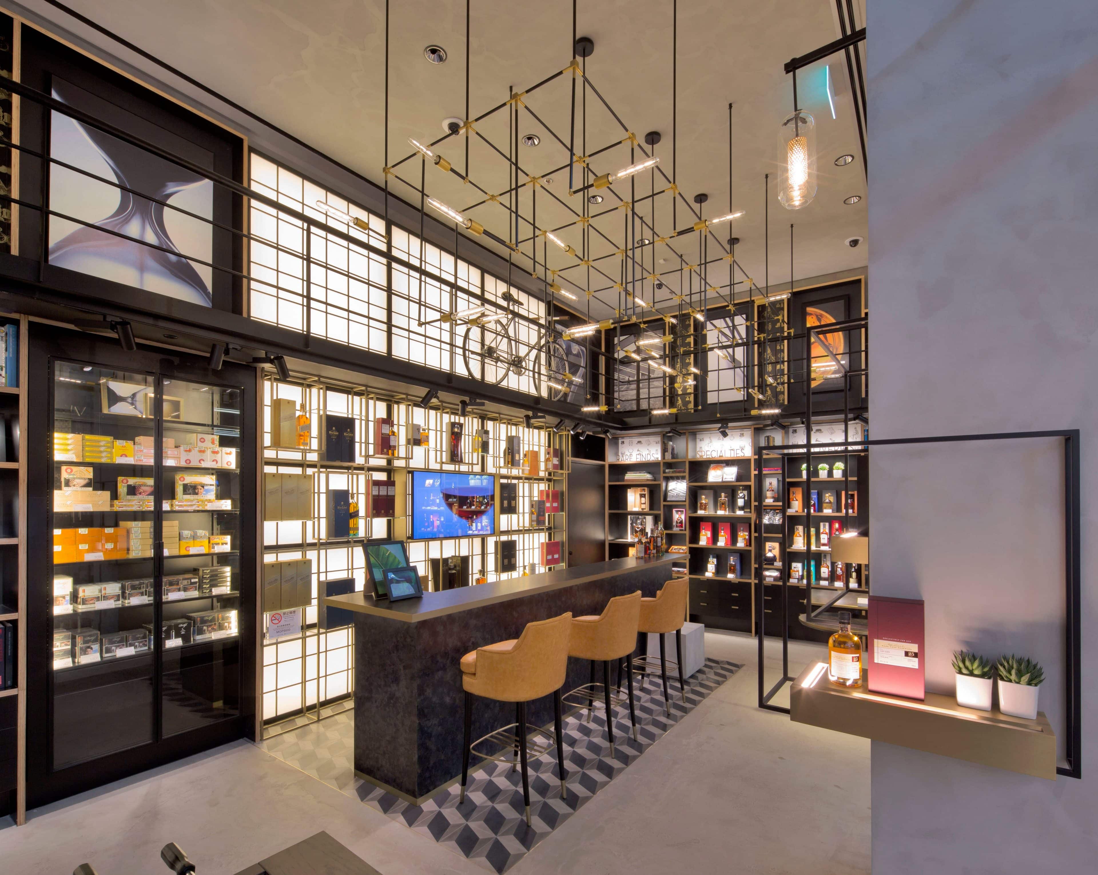 Dfs T-Galleria Timepieces & Whiskies — Hongkong, China: Lichtplanung, Ansicht 8 von 11, von Lichtvision