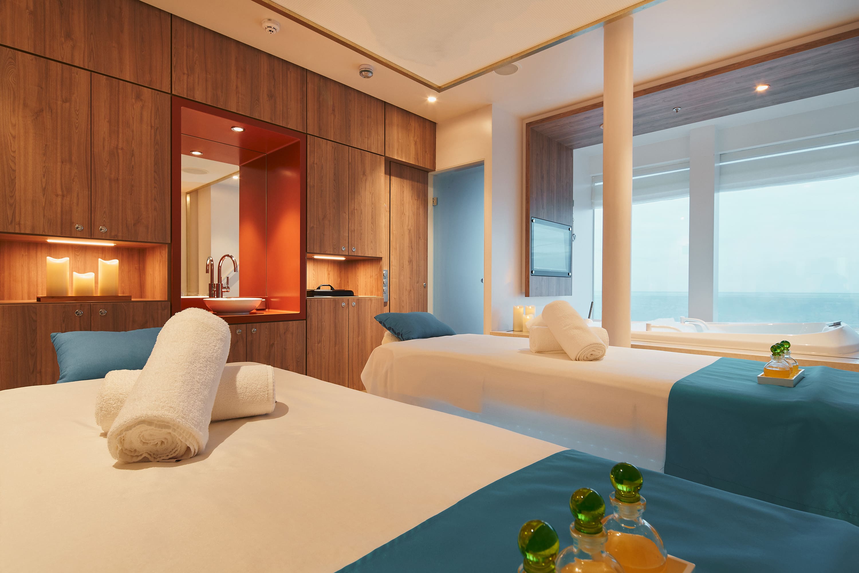Costa Smeralda — diseño de iluminación de crucero, vista 7 de 8, de Lichtvision
