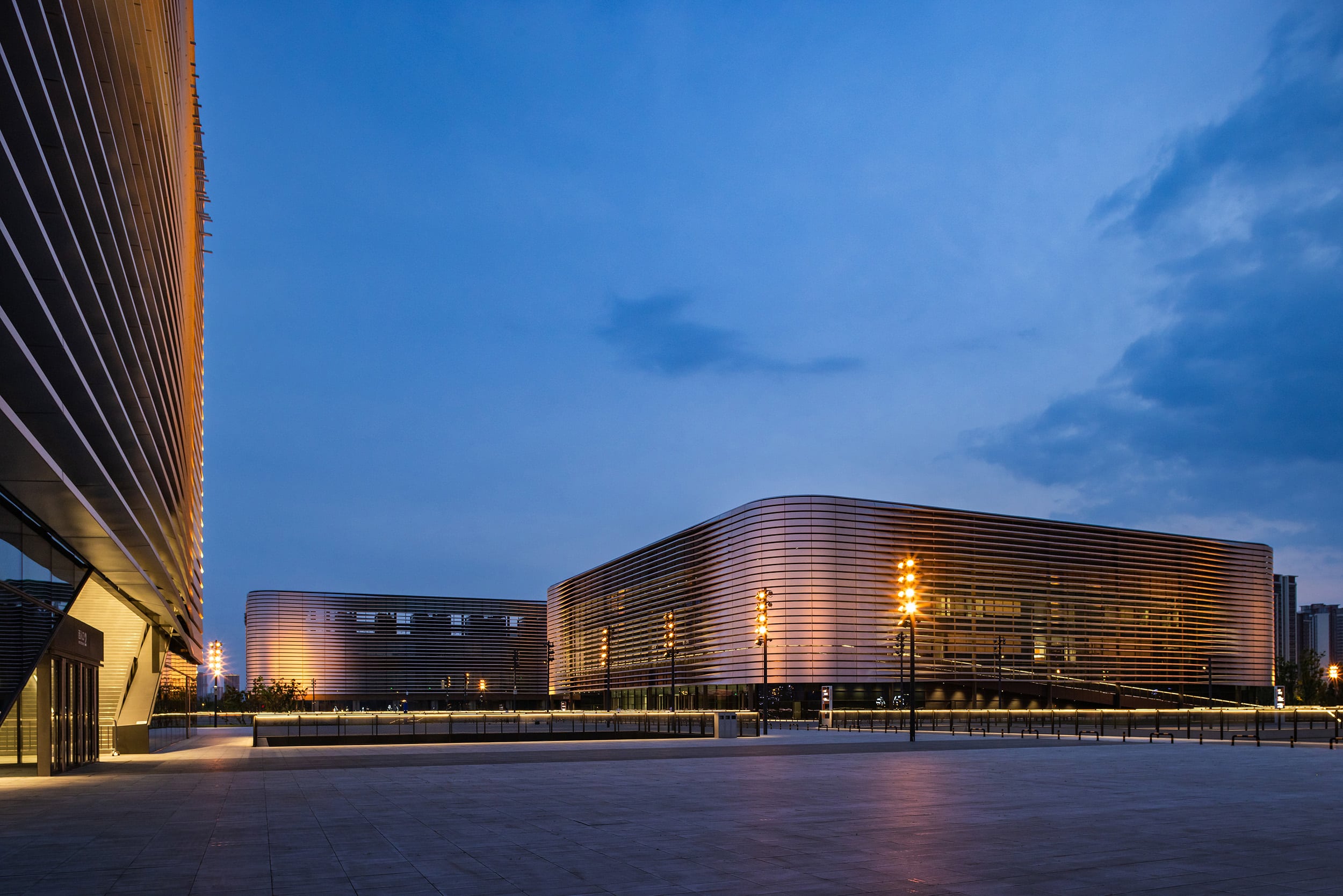 Dong'An Lake Sports Center — Chengdu, China: Lichtplanung, Ansicht 3 von 6, von Lichtvision
