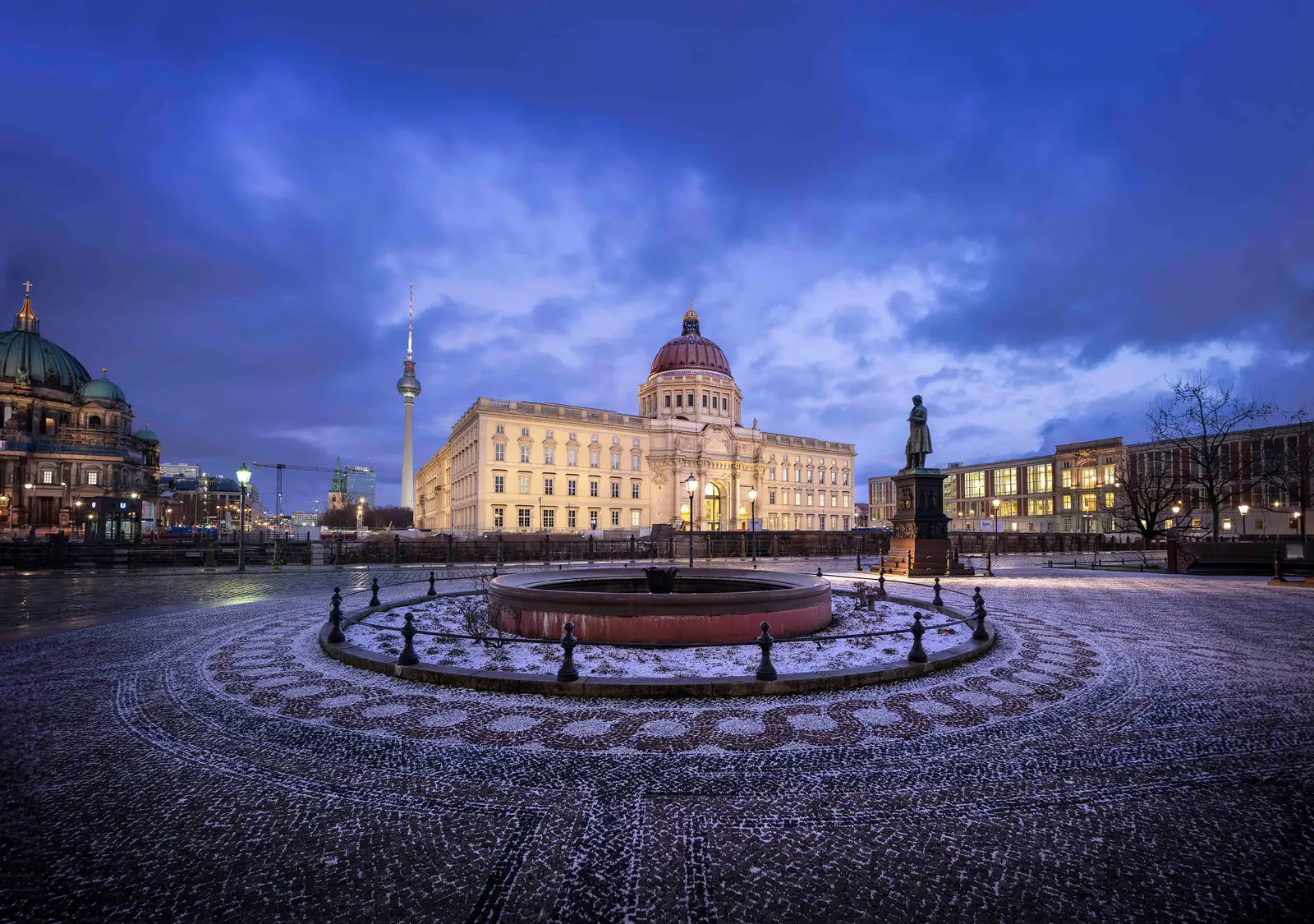 Diseño de iluminación arquitectónica de Lichtvision — Humboldt Forum, Berlín