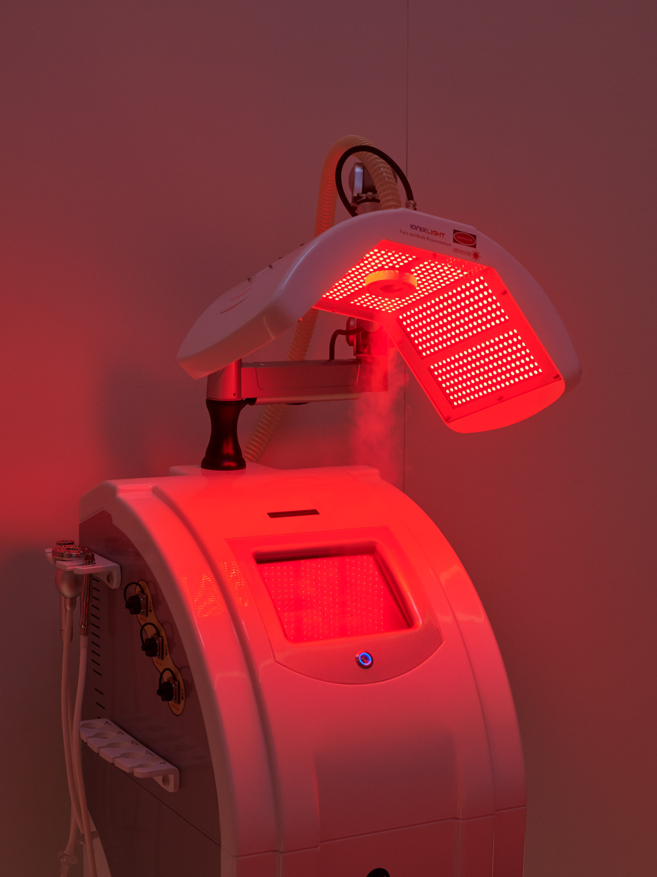 AUGUSTINUS BADER x LANSERHOF — London, United Kingdom: lighting design view 9 of 9, by Lichtvision