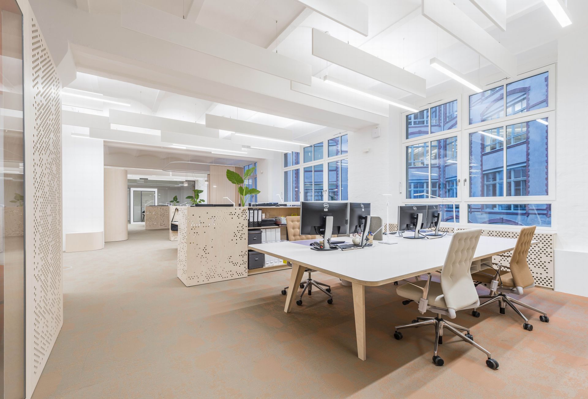 Wikinghof - Office Lighting Design — Berlín, Alemania: wikinghof