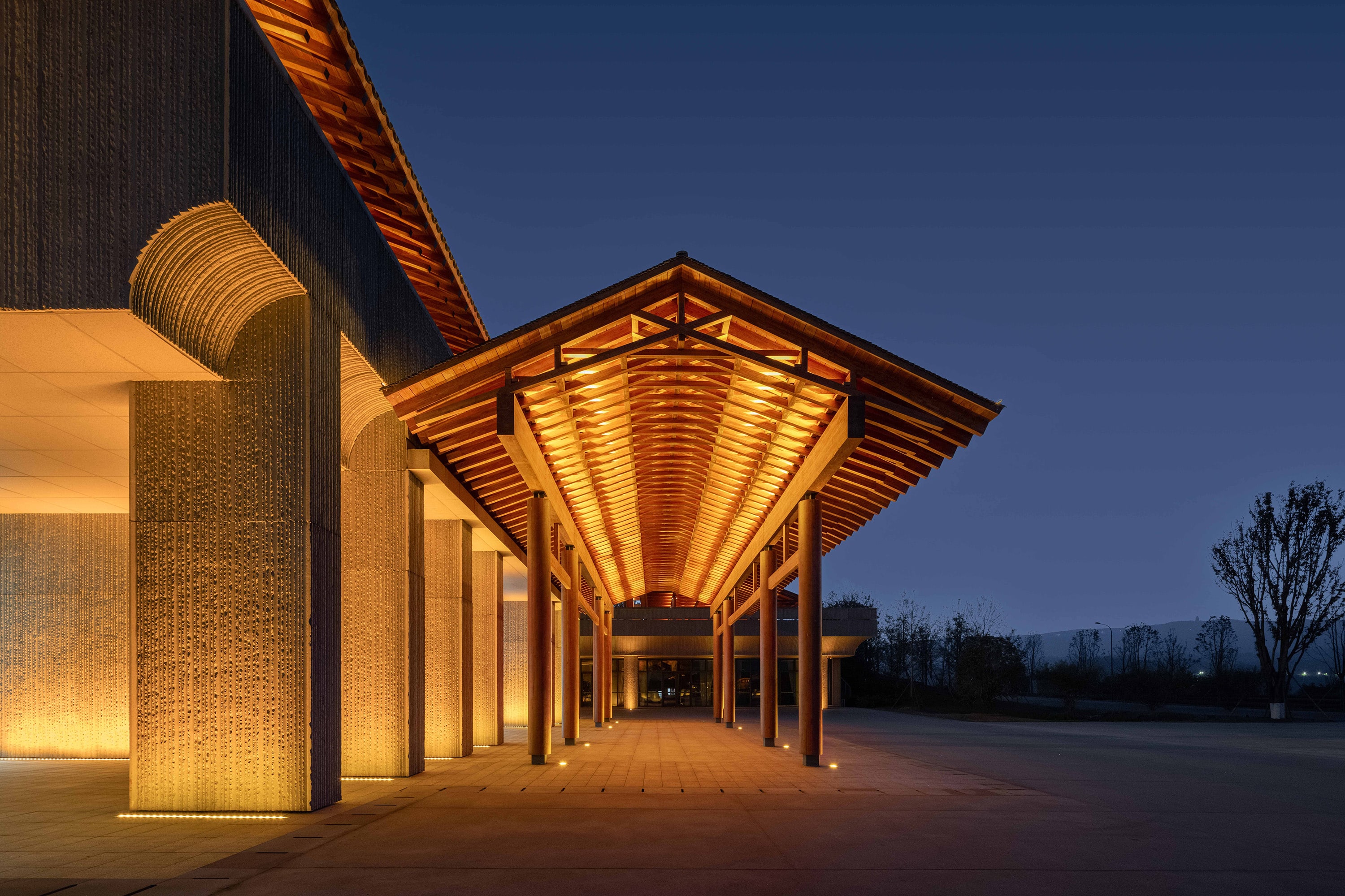 Guanyang Island Event Center — Chongqing, China: iluminación, vista 5 de 8, de Lichtvision