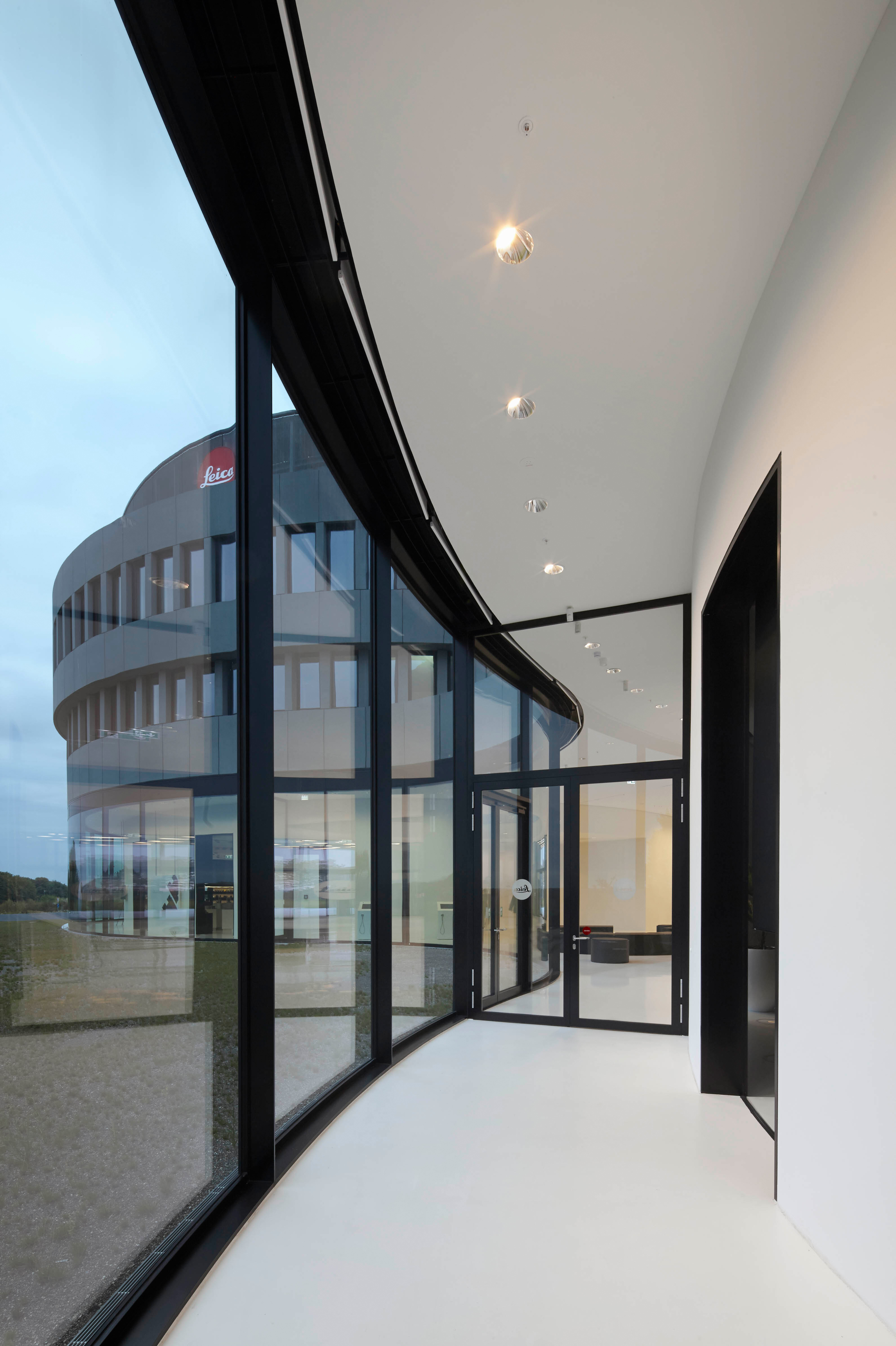 Leica Camera — Wetzlar, Deutschland: Lichtplanung, Ansicht 8 von 10, von Lichtvision