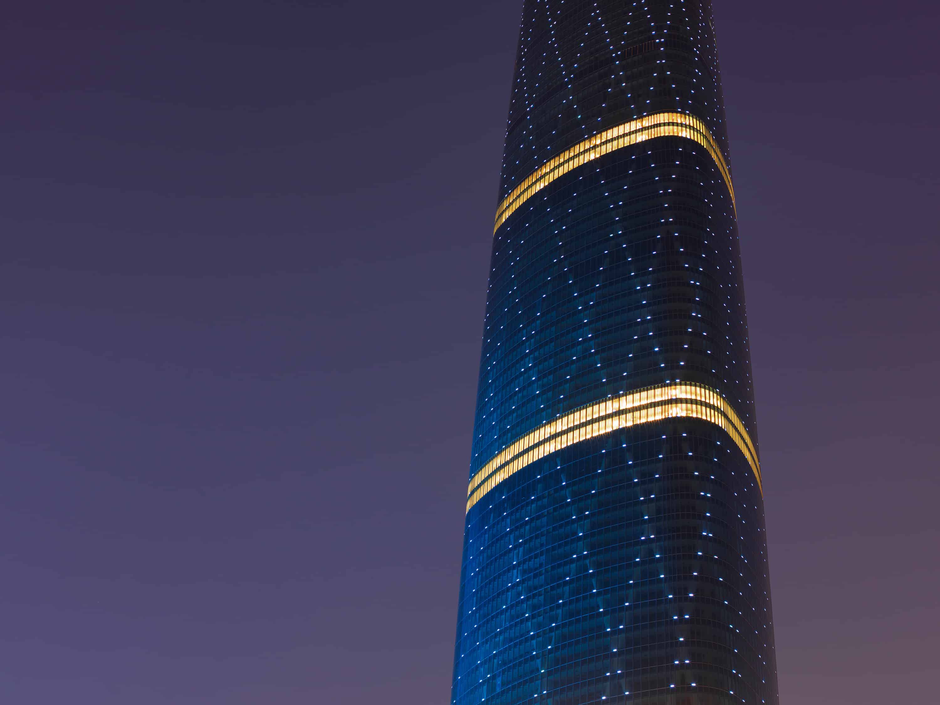 Guangzhou International Finance Center — Guangzhou, China: lighting design view 2 of 2, by Lichtvision