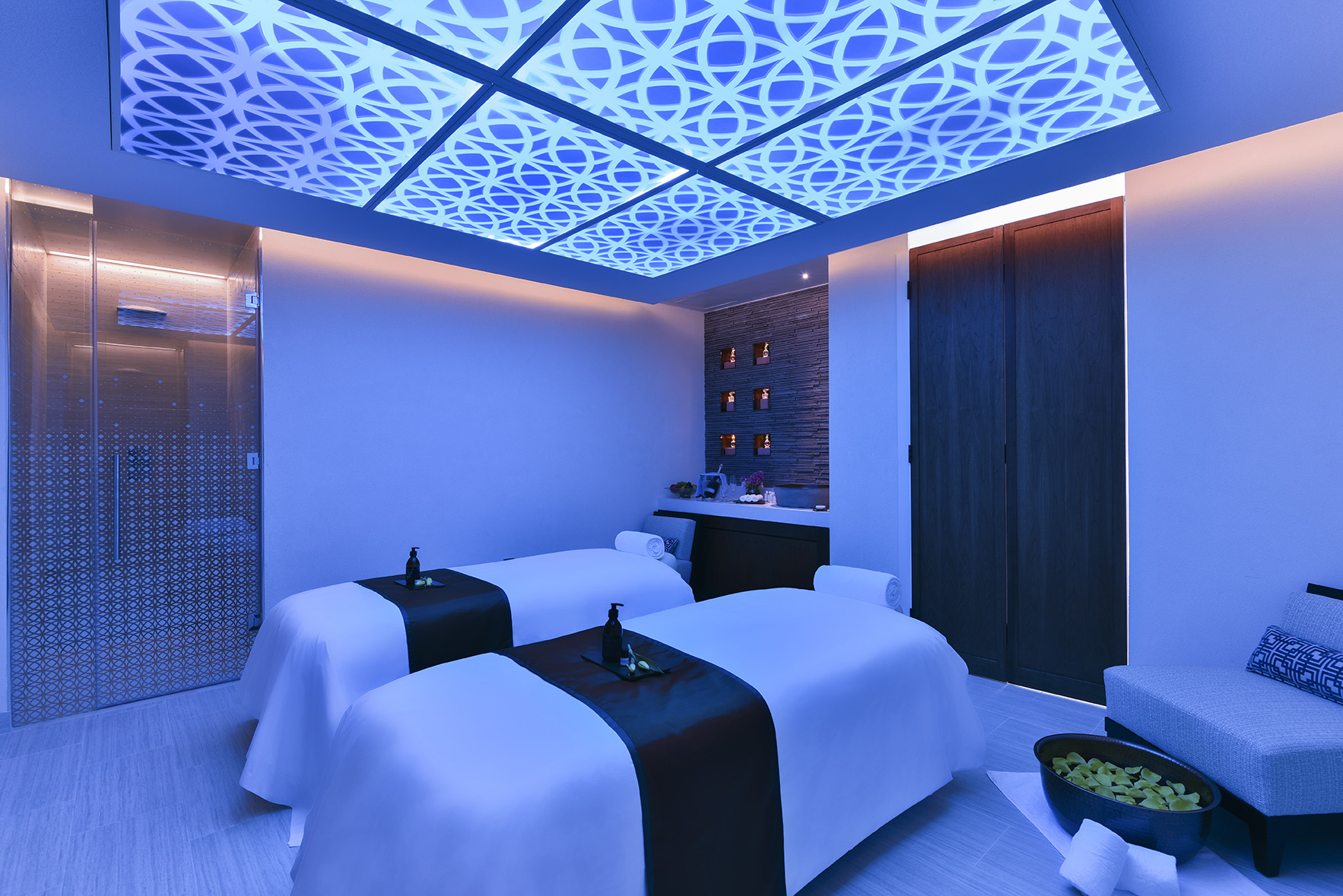 Alwadi Hotel Doha — Doha, Katar: Lichtplanung, Ansicht 8 von 10, von Lichtvision